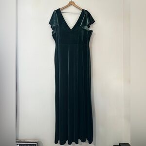 Elegant Green Velvet Evening Gown